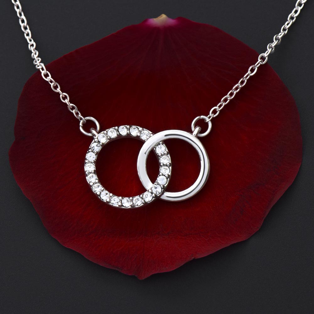 Mi Amor Rojo Corazon / Perfect Pair Necklace