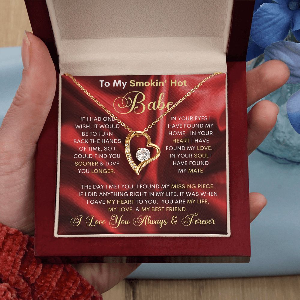 Smokin' Hot Babe / Forever Love Necklace