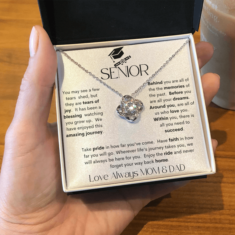 SENIOR WHITE / LOVE KNOT NECKLACE