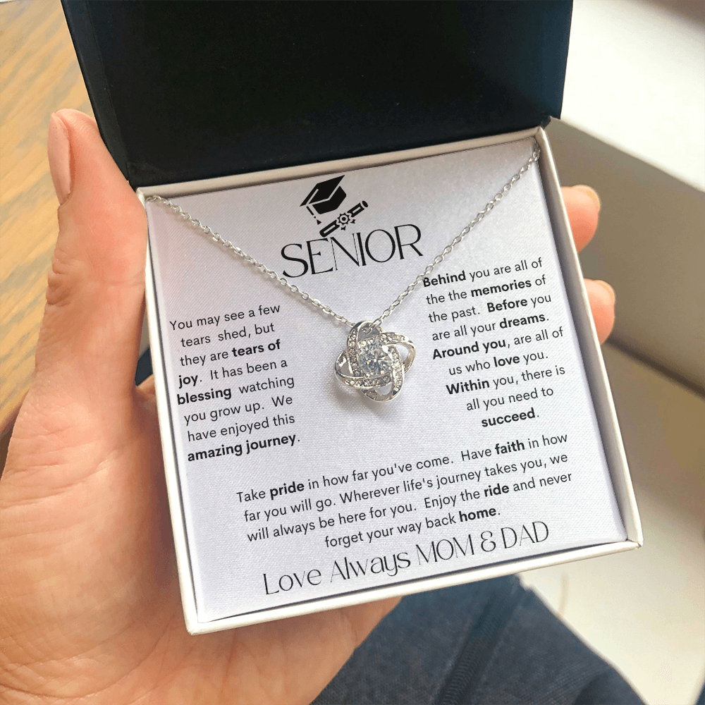 SENIOR WHITE / LOVE KNOT NECKLACE