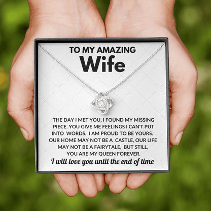 Amazing Wife My Queen Love Knot Necklace
