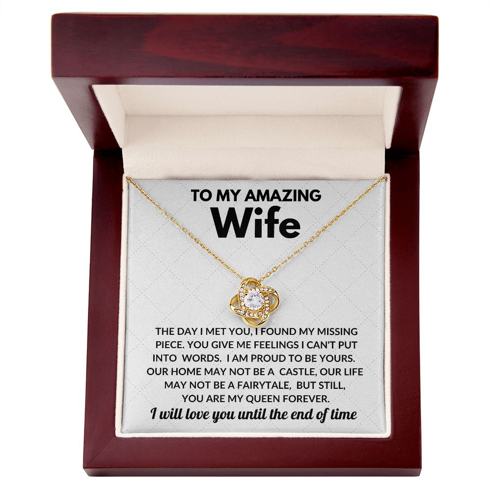 Amazing Wife My Queen Love Knot Necklace