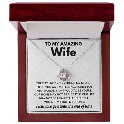 Amazing Wife My Queen Love Knot Necklace