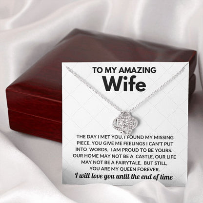 Amazing Wife My Queen Love Knot Necklace