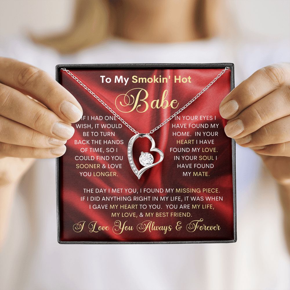 Smokin' Hot Babe / Forever Love Necklace