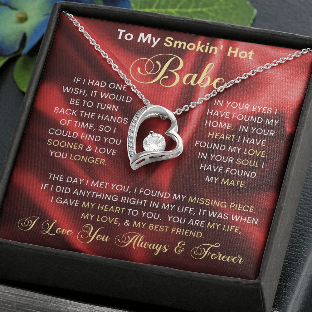 Smokin' Hot Babe / Forever Love Necklace