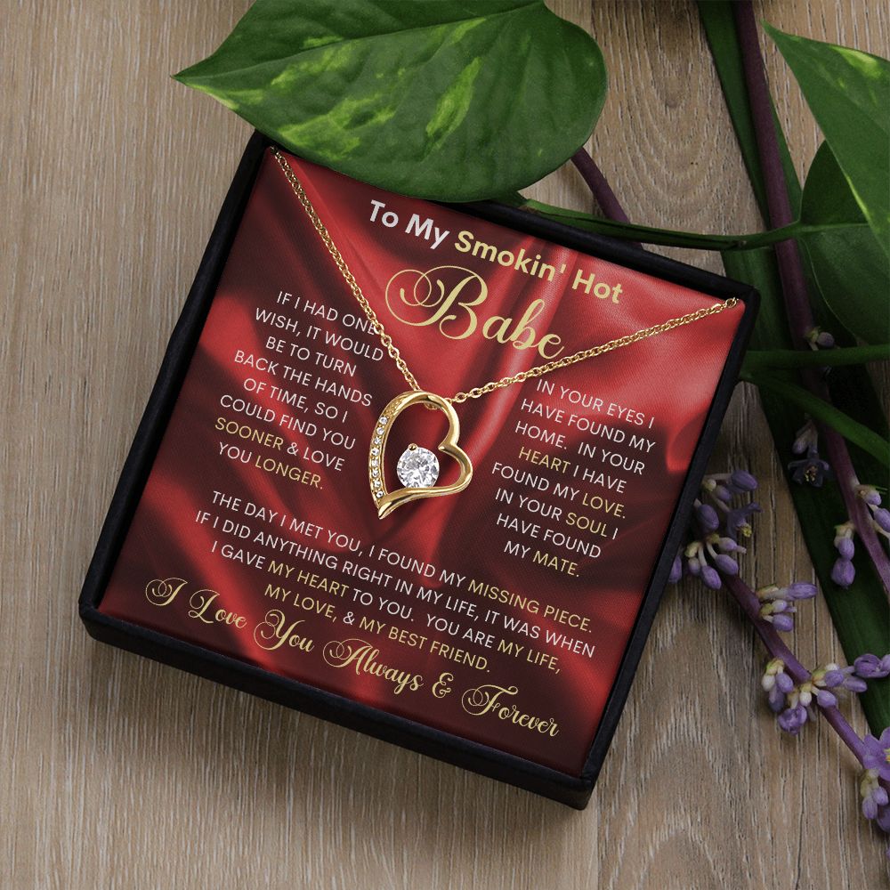 Smokin' Hot Babe / Forever Love Necklace